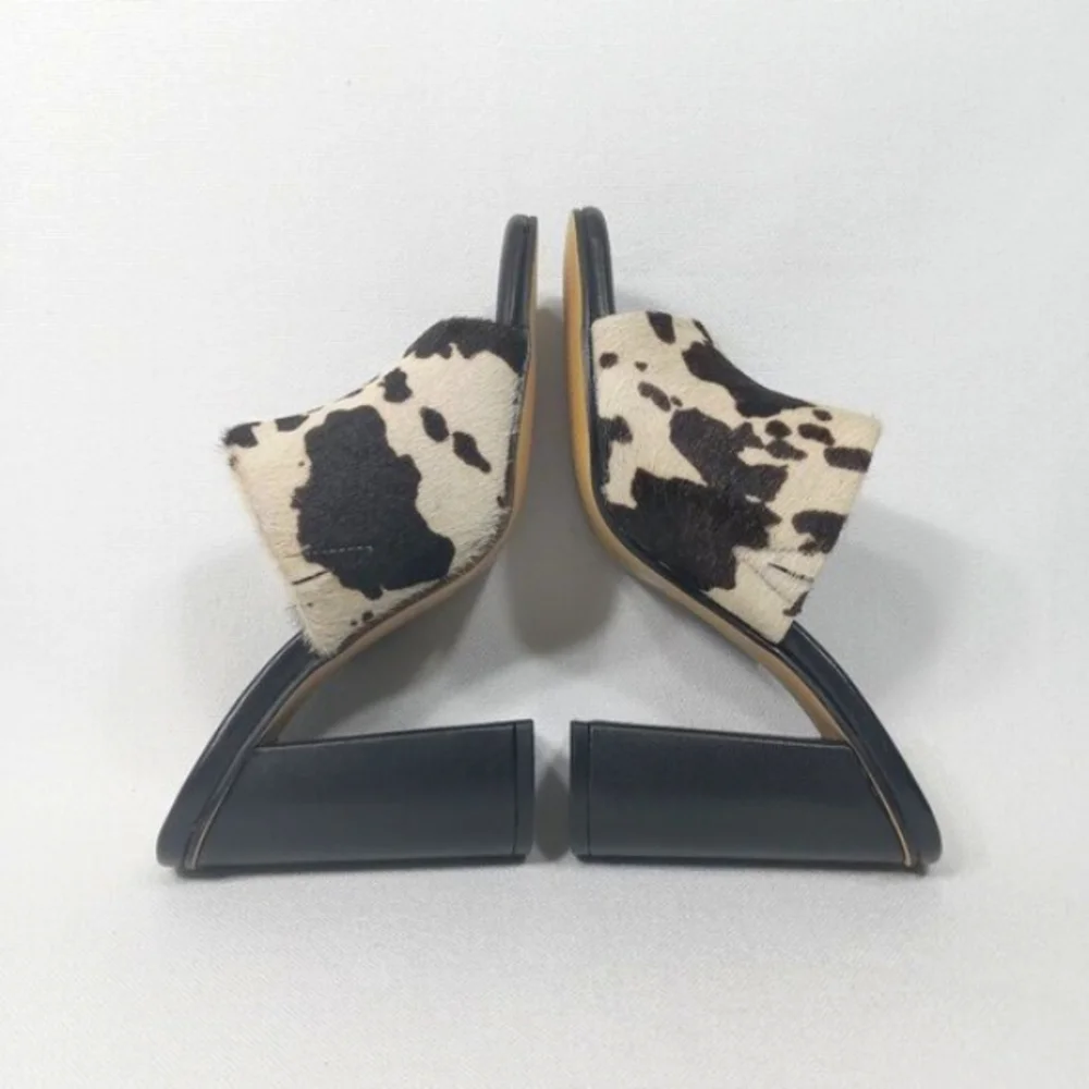 SIGNATURE By Journee Collection Deena Cow Hair Print Sandal In Womens Size 6